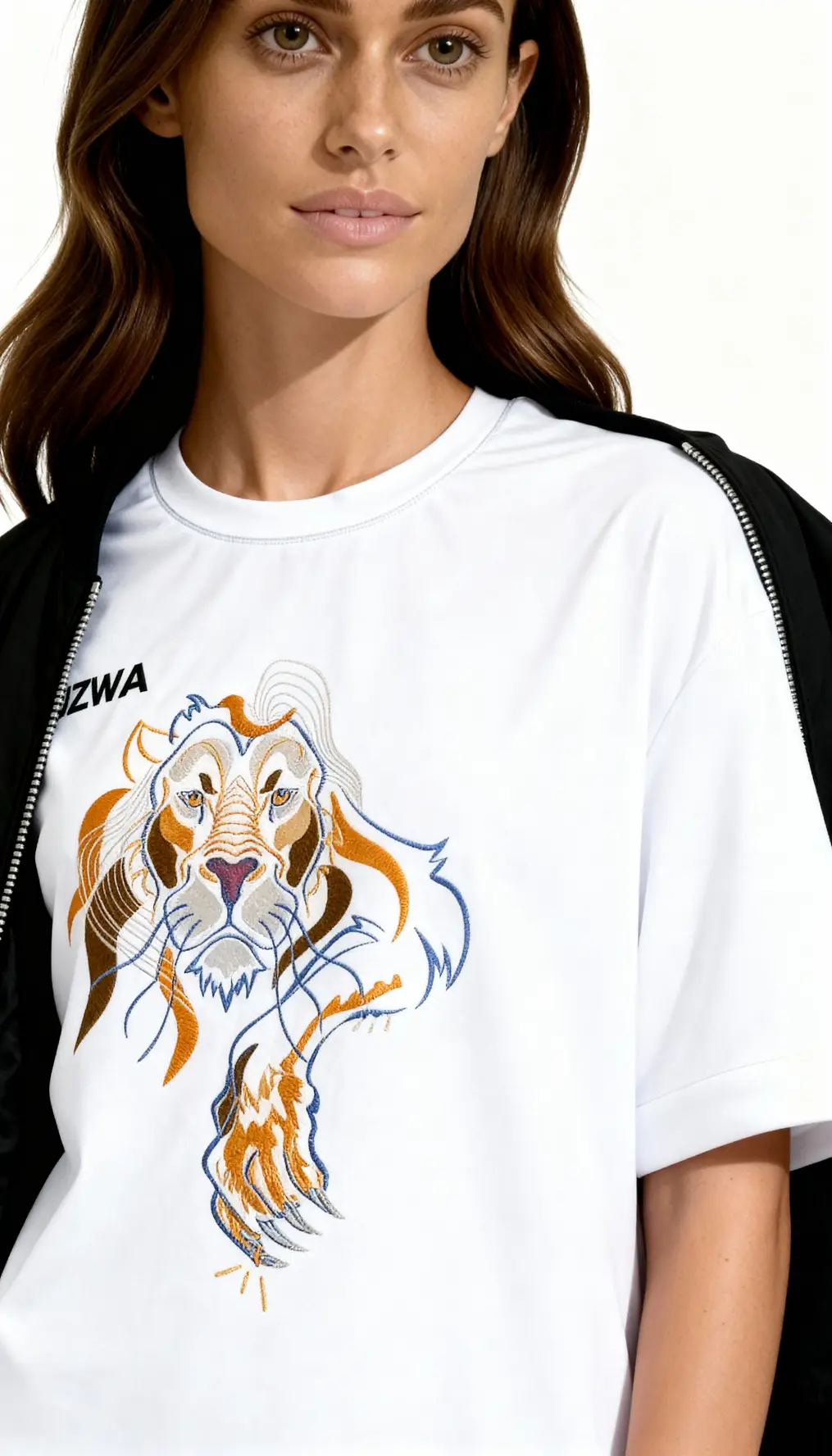 ZUZWA lion embroidered oversized organic cotton t-shirt